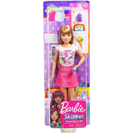 Barbie Famille poupée Skipper baby-sitter aux cheveux blonds, avec jupe et 5 accessoires dont téléphone et biberon